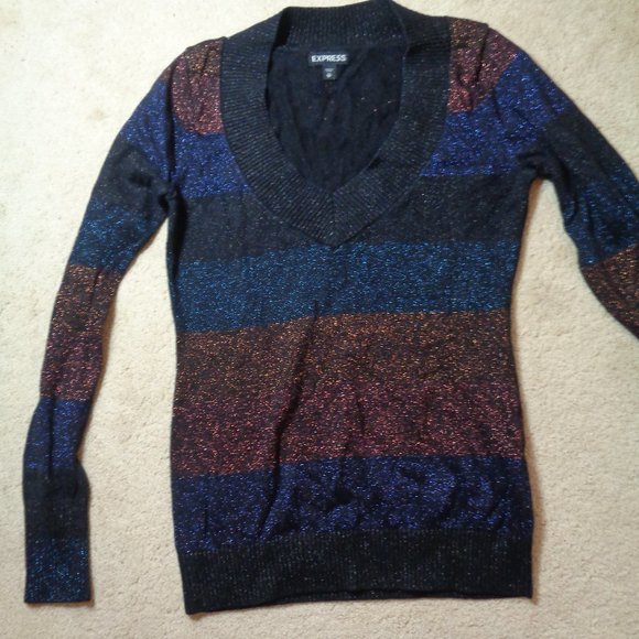 Express Sweaters - $5ifbundle3 Express v neck striped sweater with metallic accents size XS